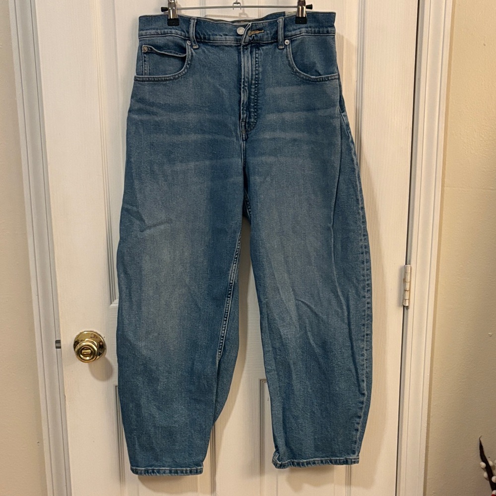 Everlane Way High Curve Jean